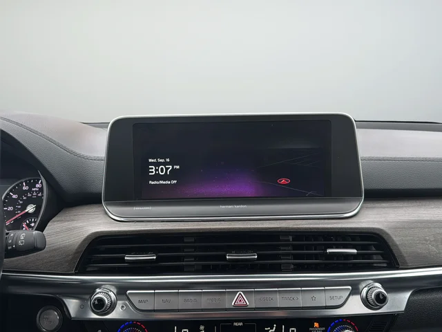 Used 2022 Black Kia SX image 14