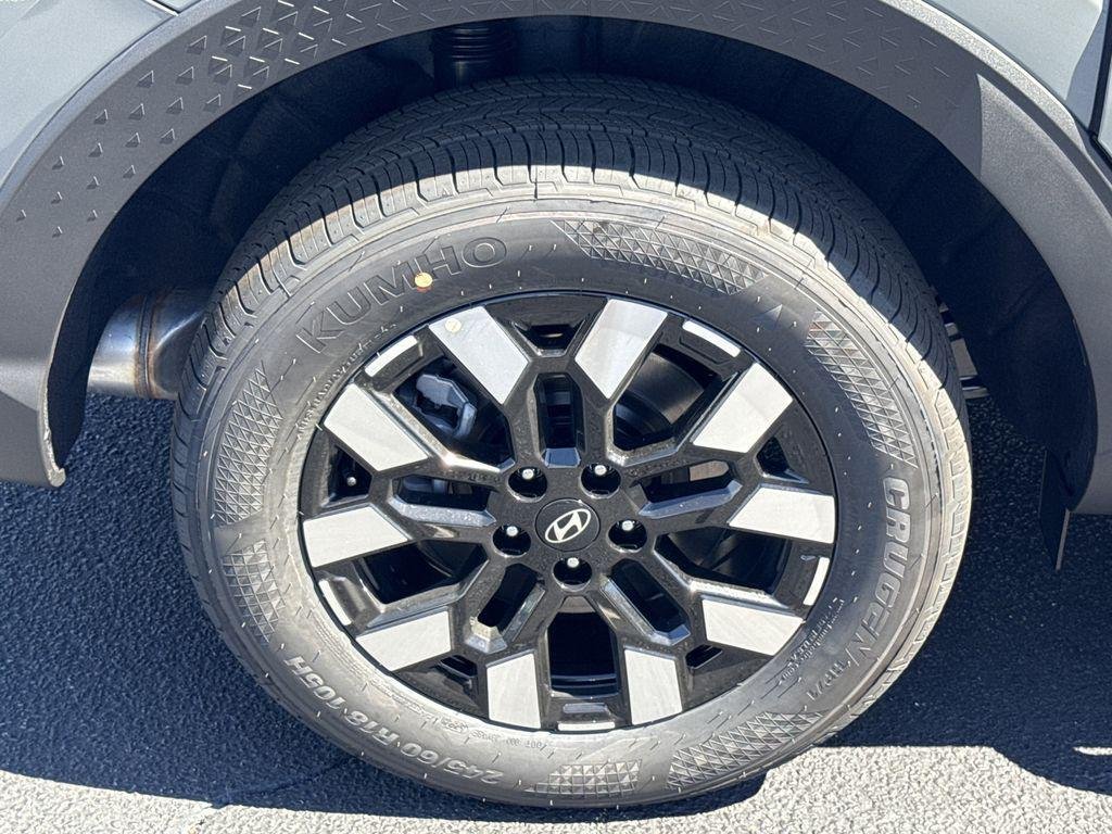 New 2026 Gray Hyundai SEL Activity FWD image 17