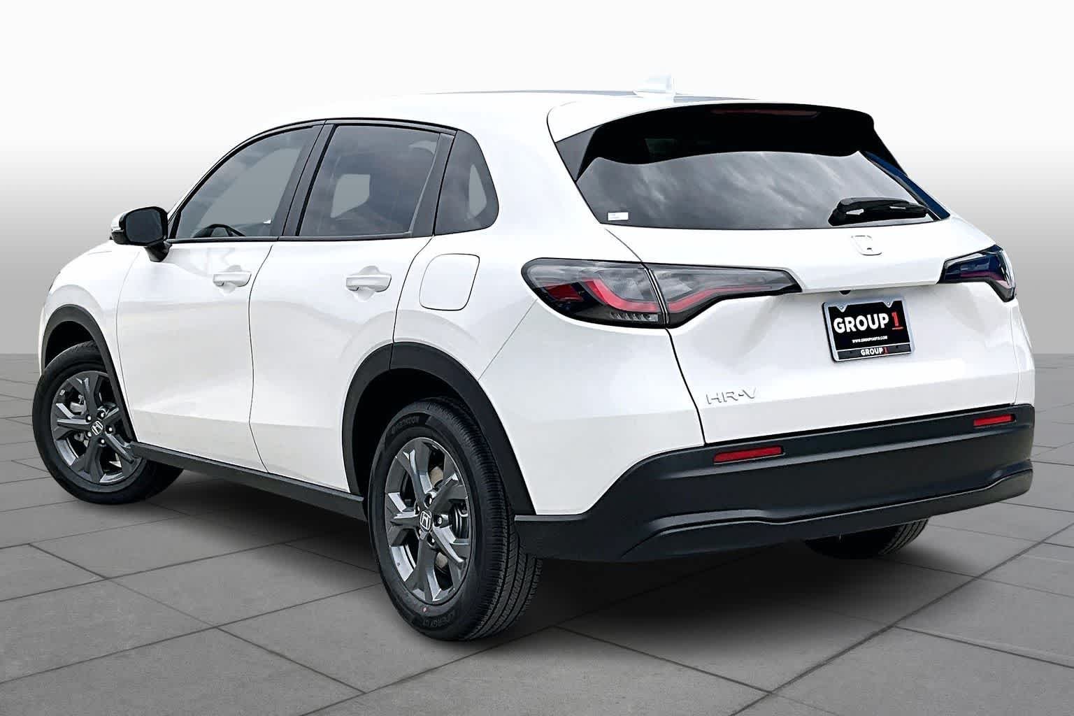 Used 2026 Platinum White Pearl Honda LX image 11