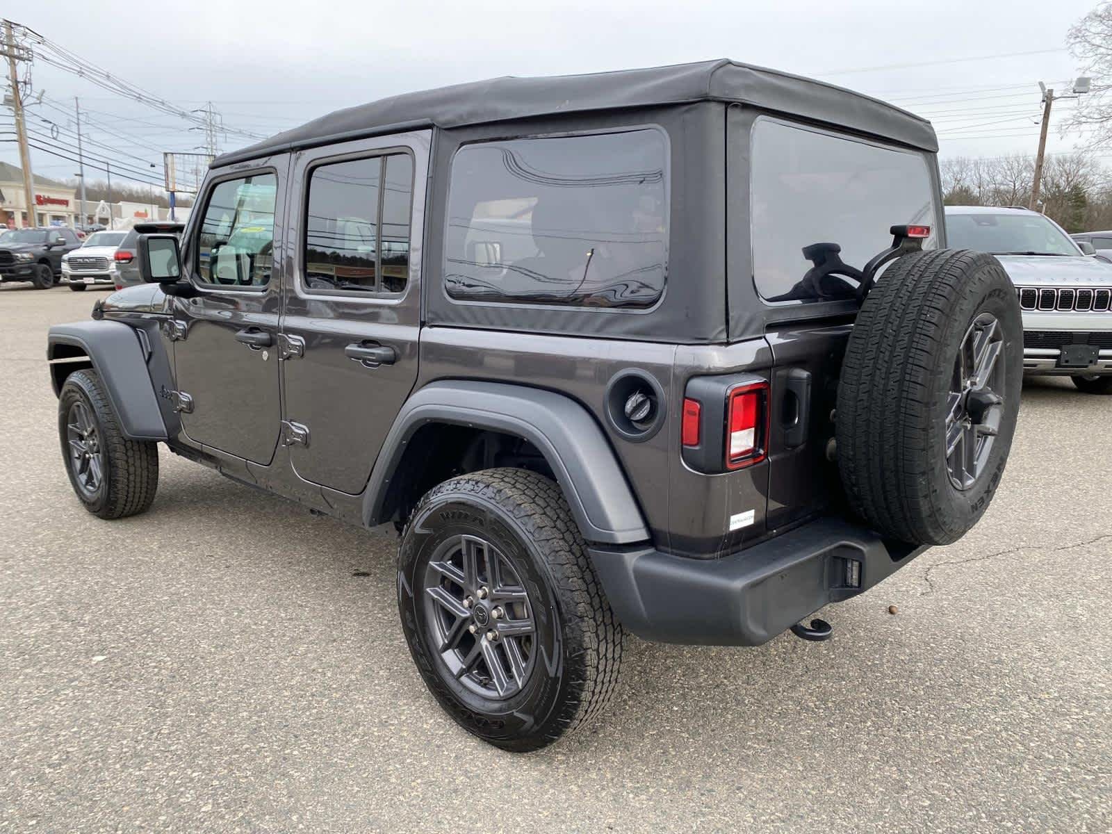 Certified Used 2025 Granite Crystal Metallic Clearcoat Jeep Sport S image 6