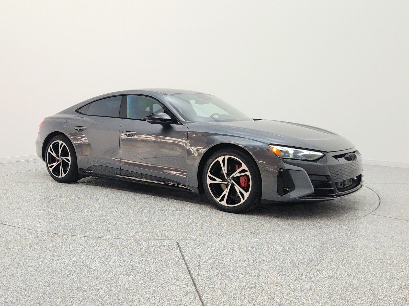 Used 2022 Daytona Gray Pearl Effect Audi Prestige quattro image 3