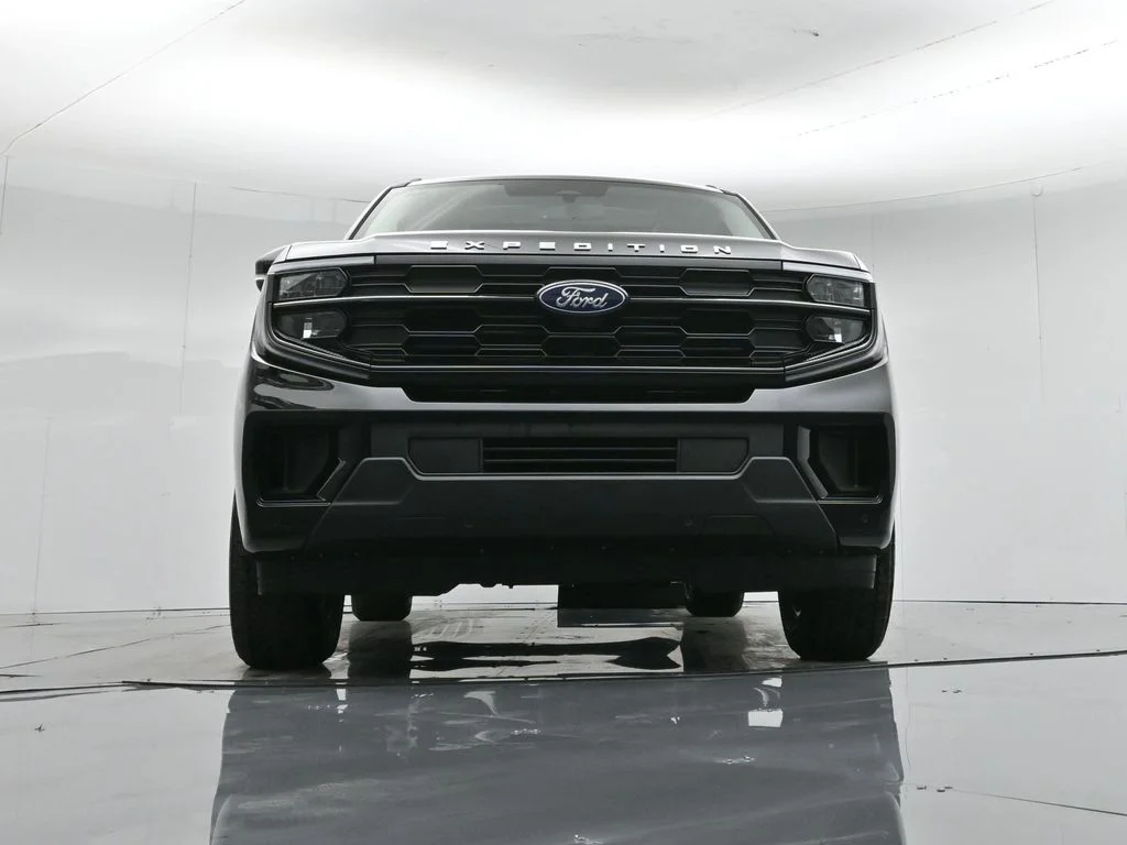 New 2026 Agate Black Metallic Ford Active image 48