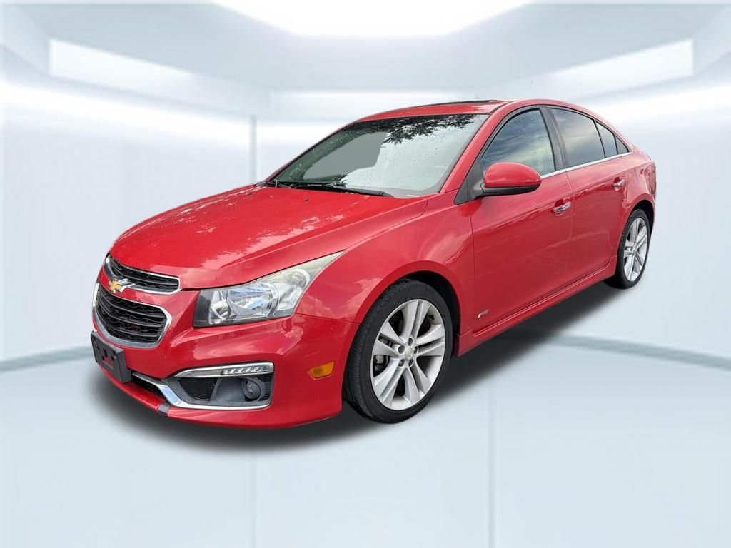 Used 2015 Red Chevrolet LTZ image 2