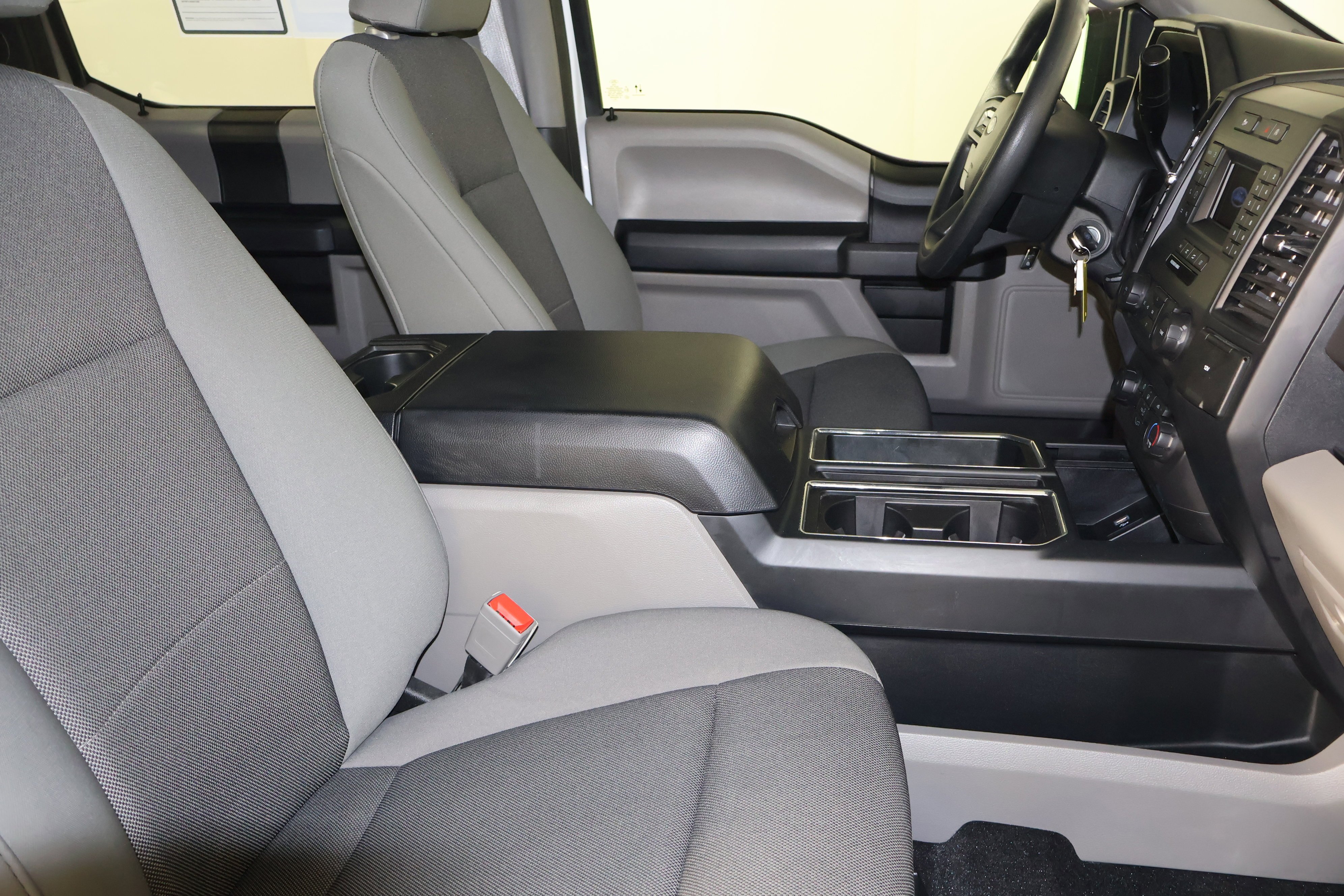 2020 Ford F-150 XL - Photo 45