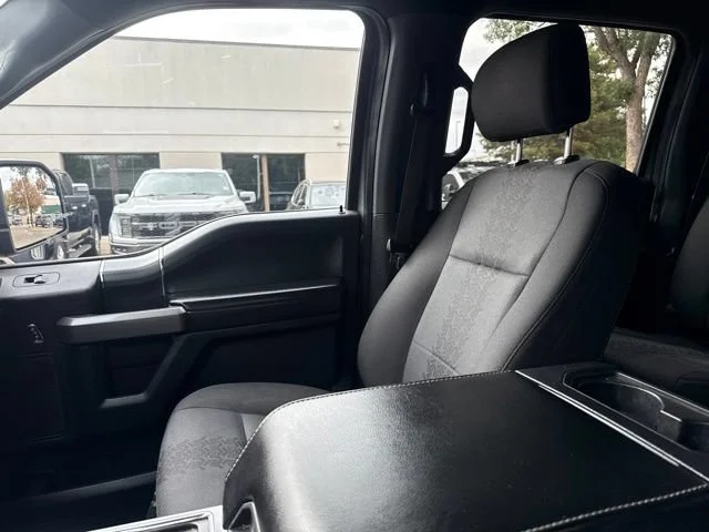 Used 2020 Gray Metallic Ford XLT image 17