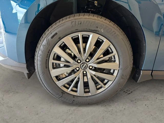 New 2026 Blue Nissan SL image 15