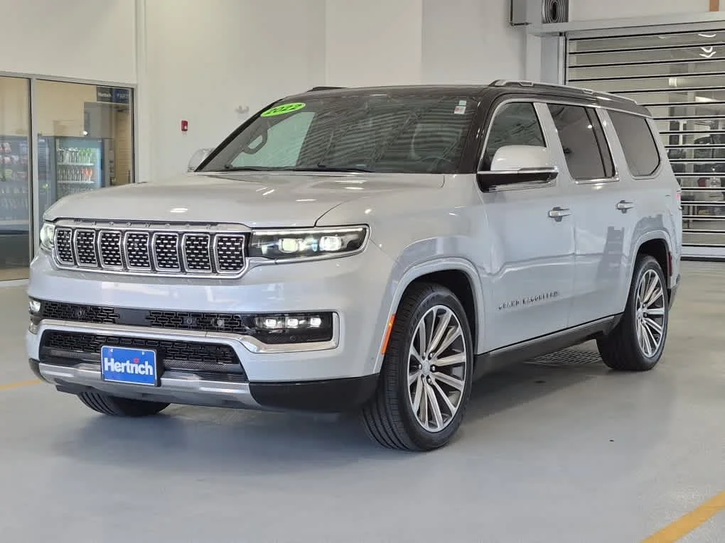 2022 Jeep Grand Wagoneer Series II