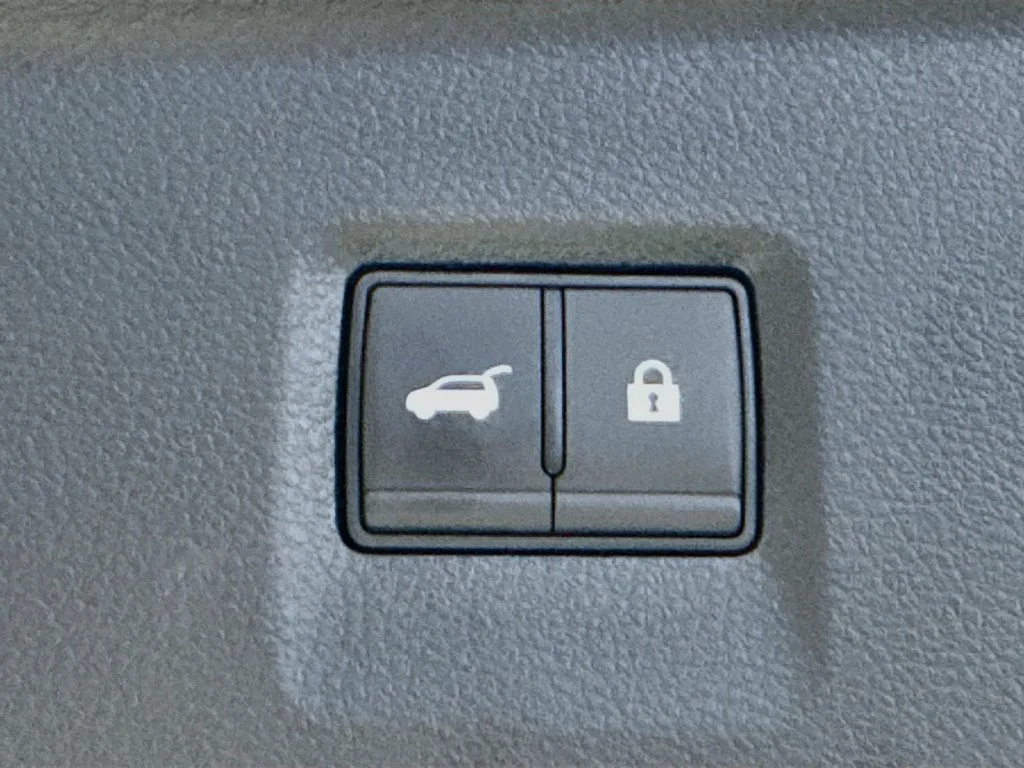 Certified Used 2027 Blue INFINITI LUXE image 36