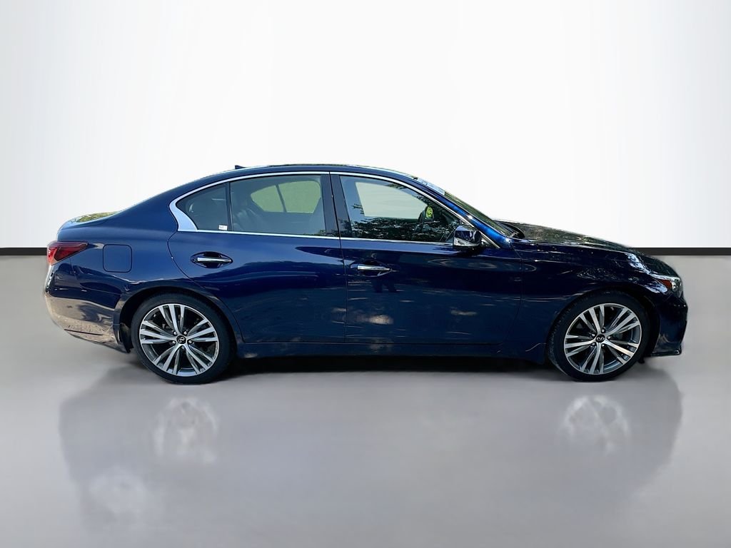 Used 2021 Blue INFINITI 3.0t SENSORY image 4