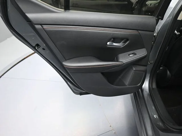 Used 2023 Gray Nissan SR image 18