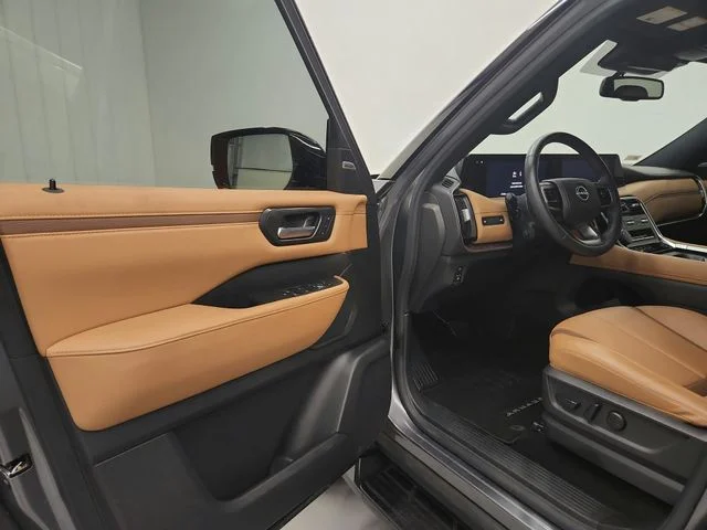Used 2025 Gray Nissan SL image 20