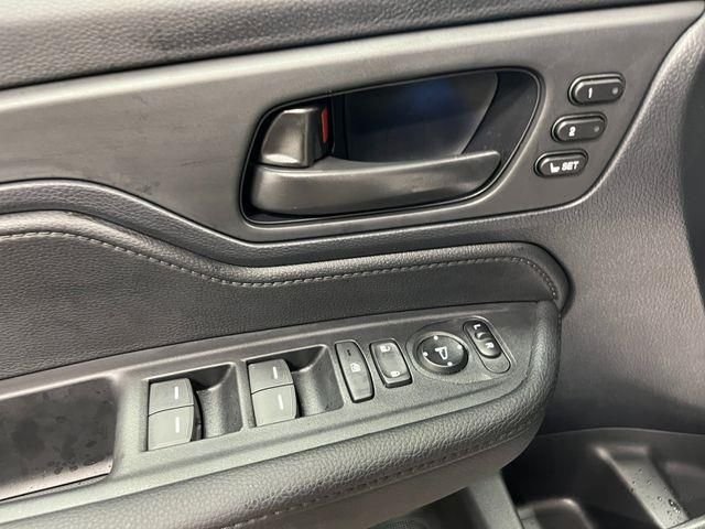 2026 Honda Odyssey EX-L - Photo 16