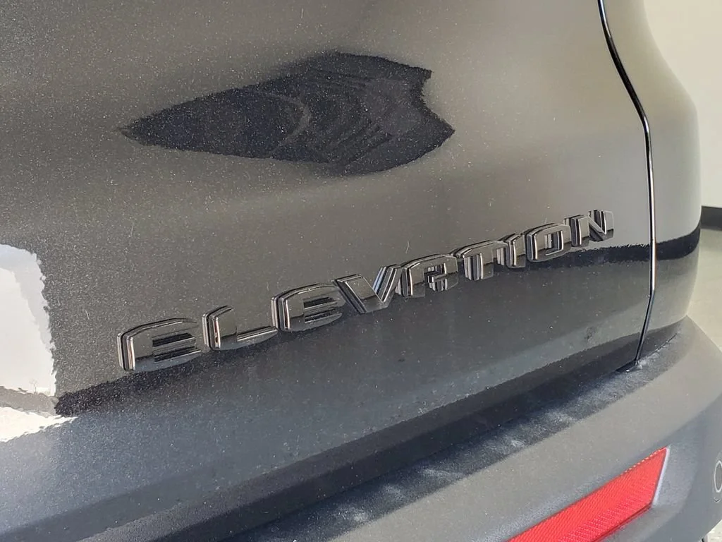 New 2026 Ebony Twilight Metallic GMC Elevation image 37