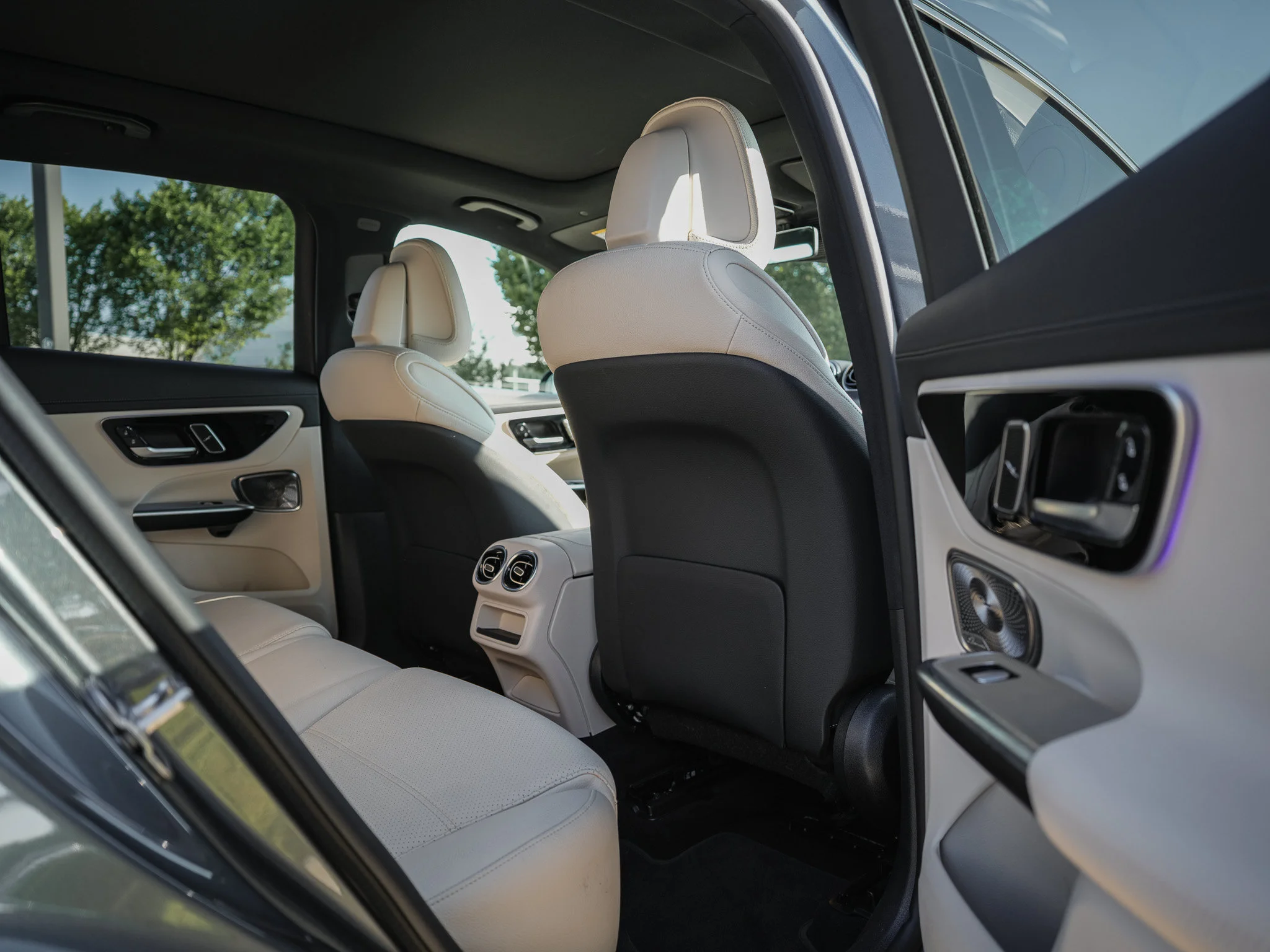 Certified Used 2023 Selenite Gray Metallic Mercedes-Benz GLC 300 image 32