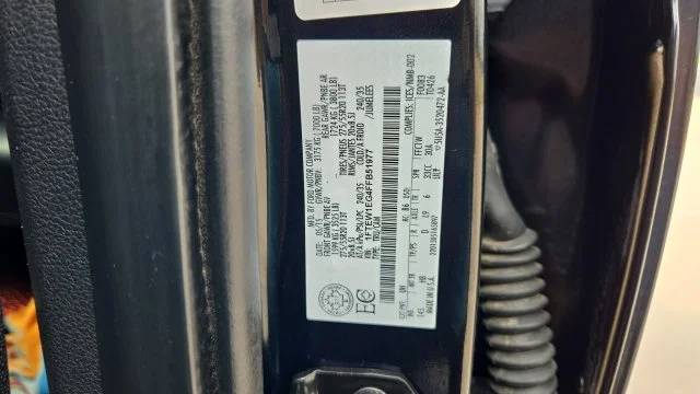 Used 2015 Black Ford  image 31