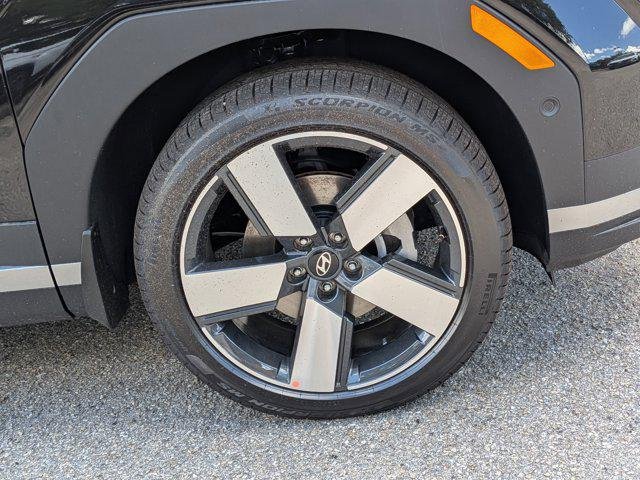 New 2026 Phantom Black Hyundai Limited FWD image 11