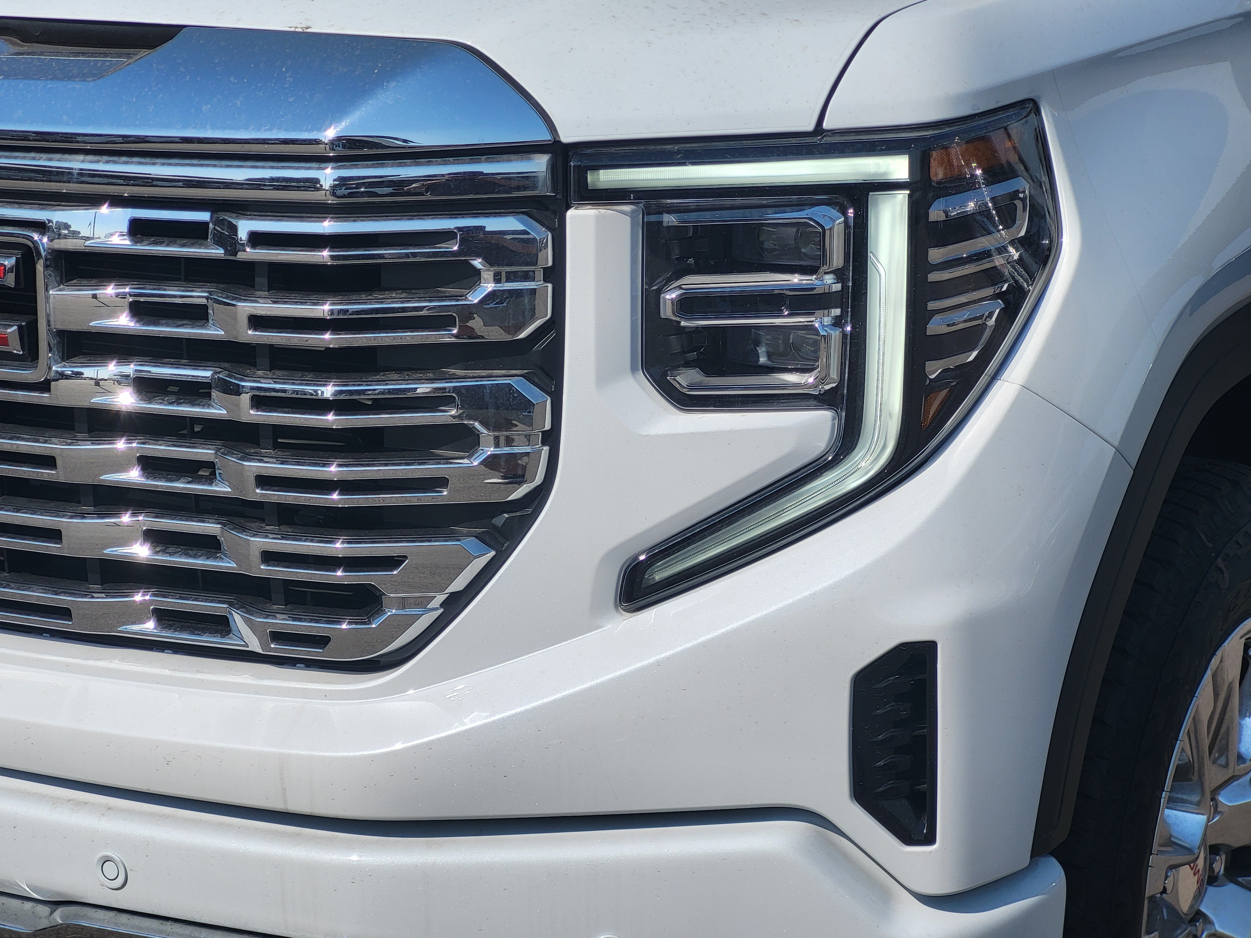2026 GMC Sierra 1500 Denali - Photo 8