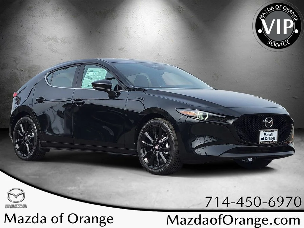 2026 Mazda CX-3 Premium MT 5-Door SKYACTIV's photo