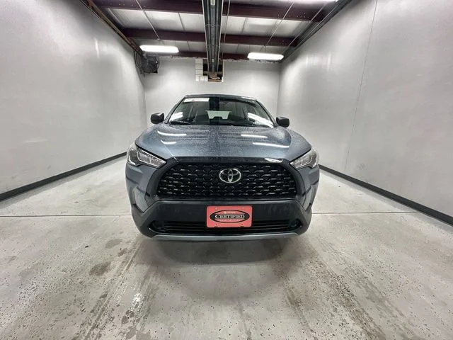 Used 2025  Toyota L image 3