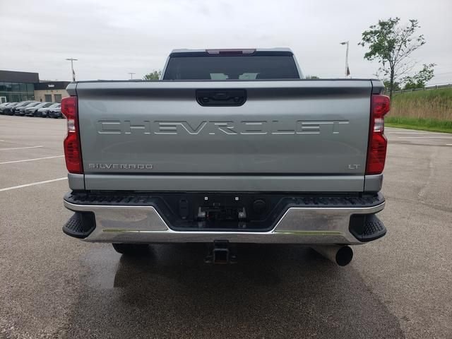 Used 2025 Gray Chevrolet LT image 6