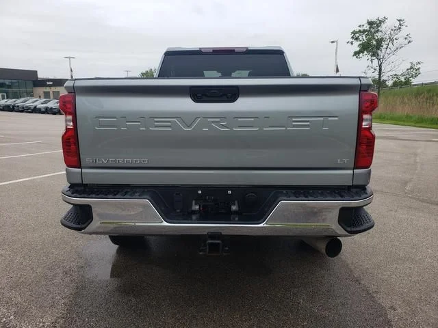 Used 2025 Gray Chevrolet LT image 6