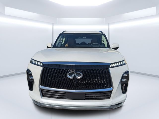 New 2026 RADIANT WHITE INFINITI Luxe 4WD image 8