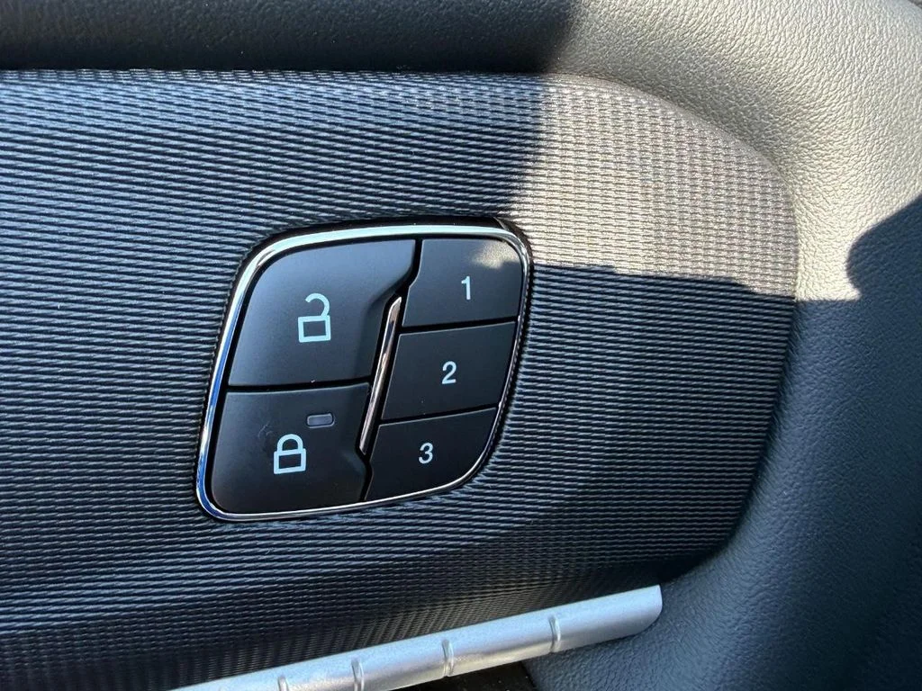 New 2026 Carbonized Gray Metallic Ford Tremor® image 14