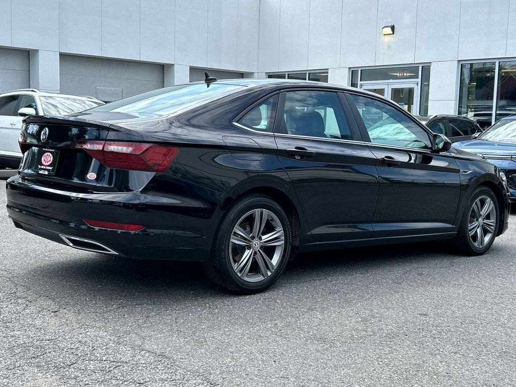 Used 2021 Black Volkswagen R-Line image 2