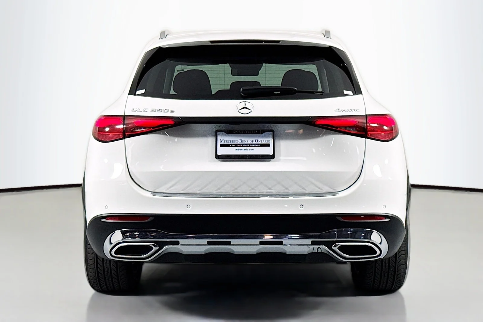 Certified Used 2025 Polar White Mercedes-Benz GLC 350e image 3