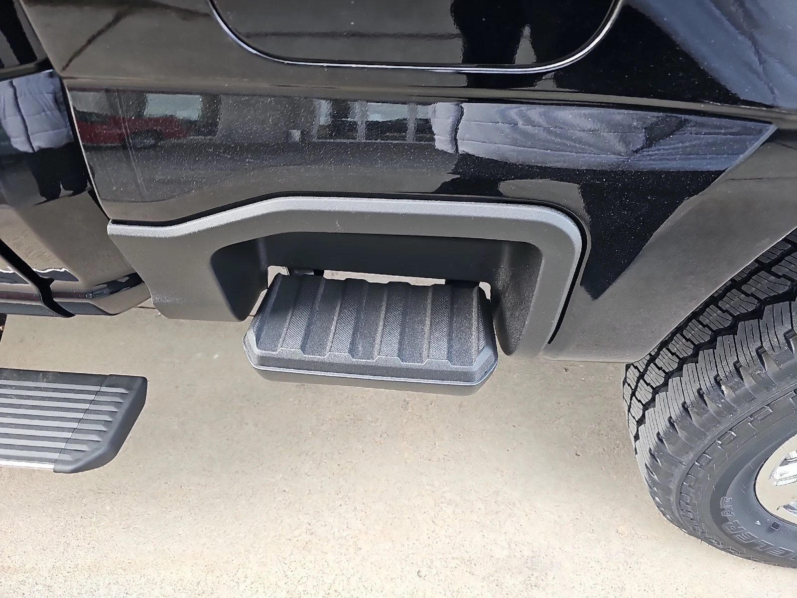 New 2026 Agate Black Metallic Ford F-250® Lariat® image 20