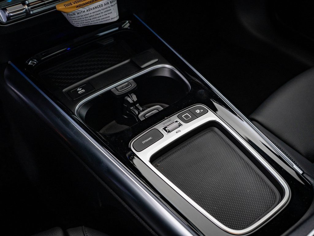 New 2026 Night Black Mercedes-Benz GLA 250 image 33
