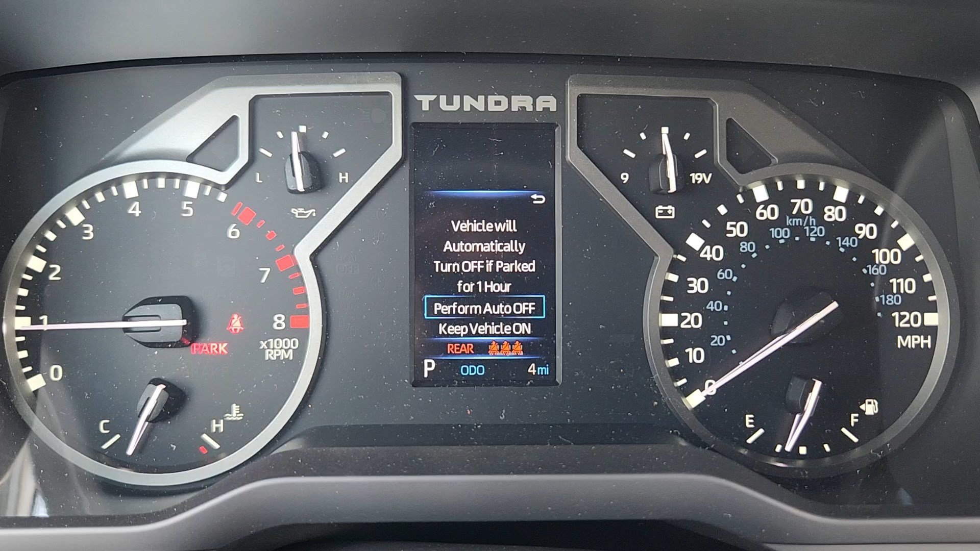 2026 Toyota Tundra SR5 - Photo 10