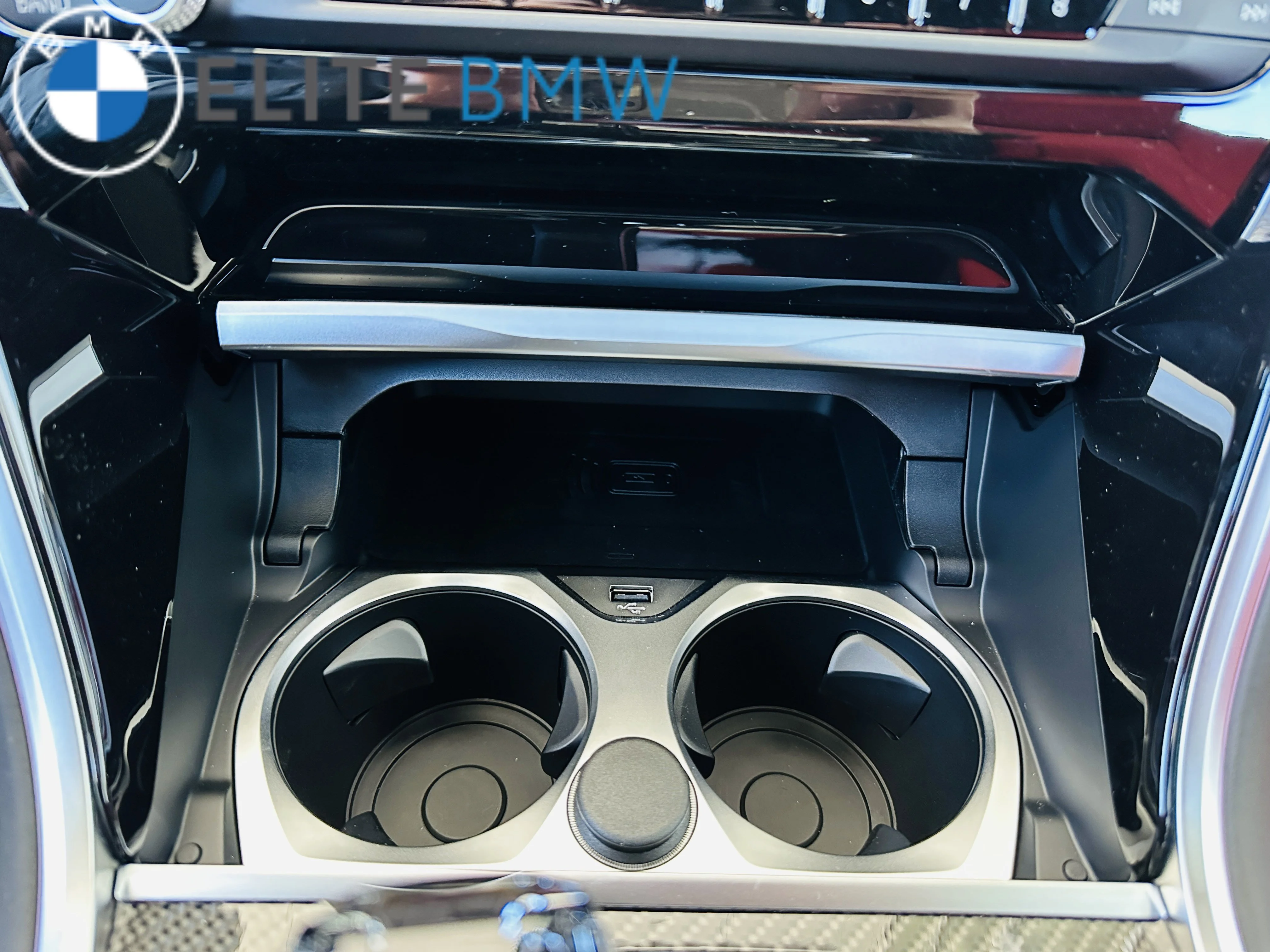 New 2026 Dravit Grey Metallic BMW M850i xDrive image 25