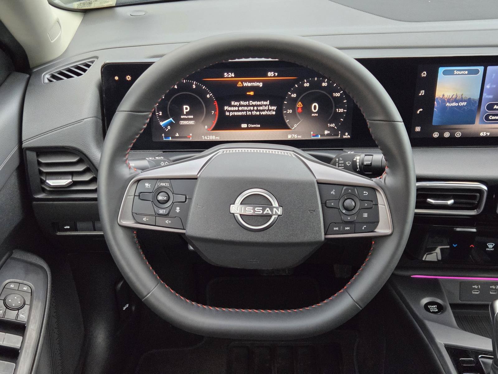 2026 Nissan Sentra SR - Photo 17