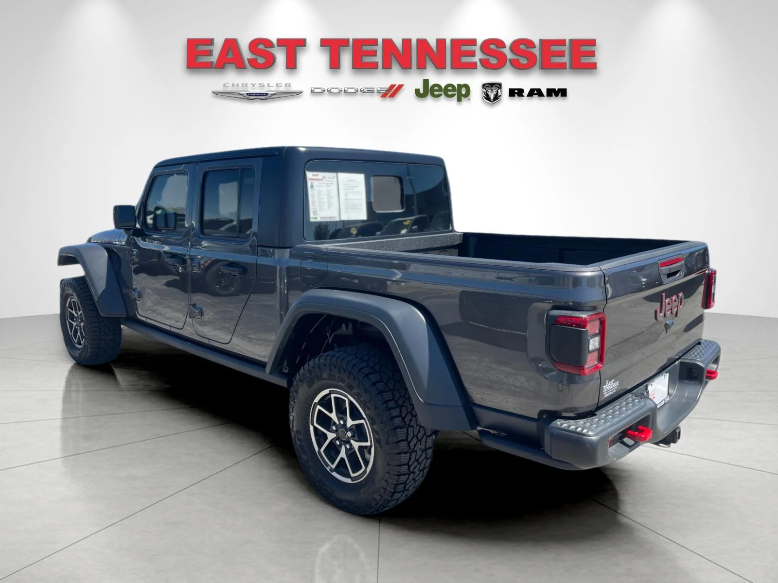 Used 2025 Gray Jeep Rubicon image 5