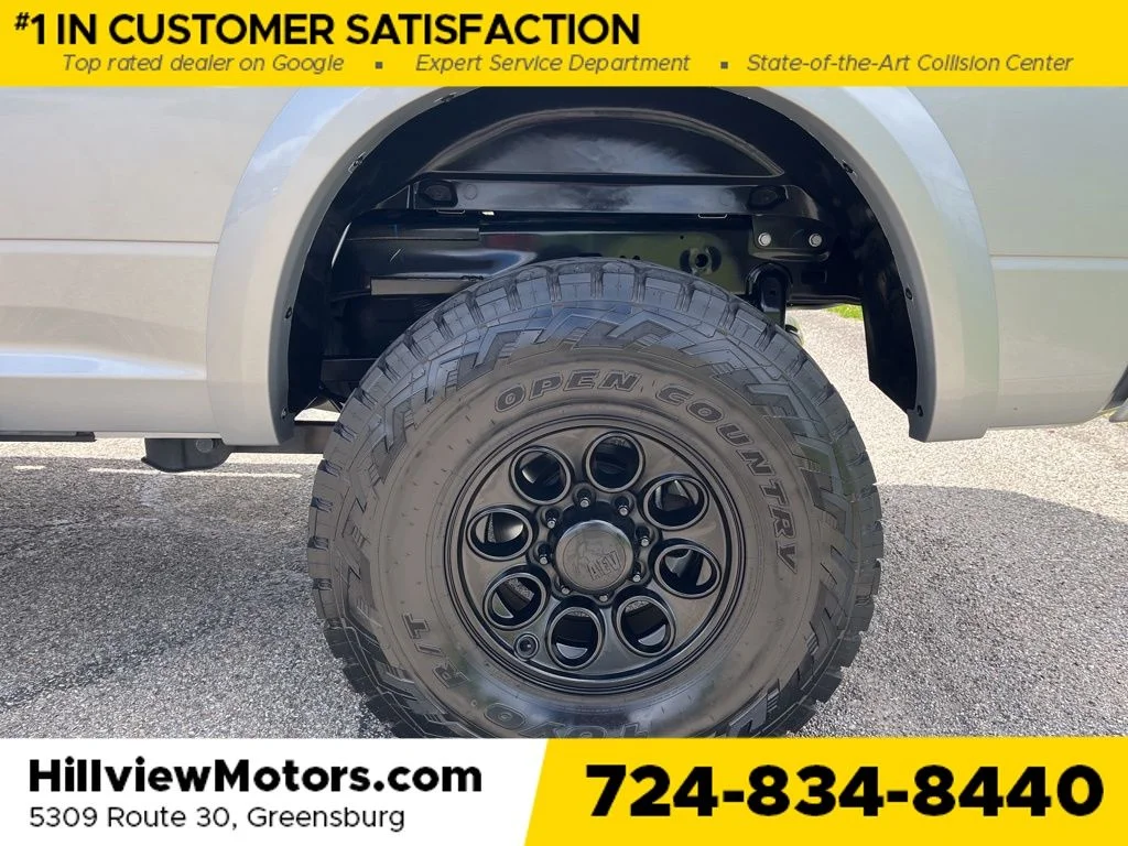 Certified Used 2017 Bright Silver Clearcoat Metallic Ram Laramie image 12