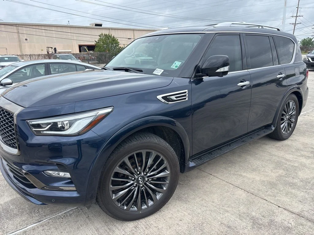 2022 INFINITI QX80 PREMIUM SELECT's photo