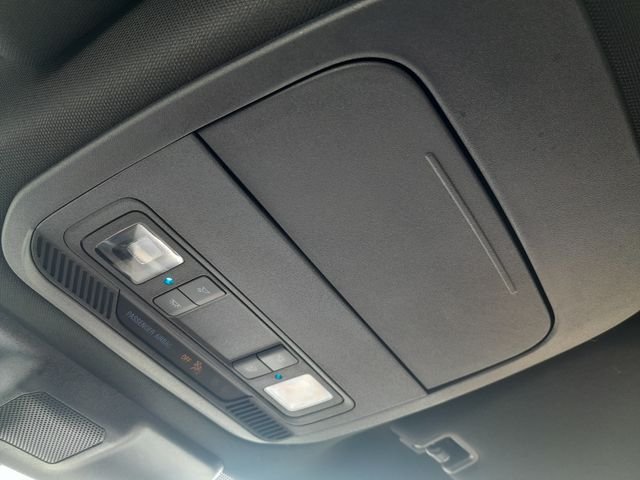 Used 2023 White Ford XL image 30