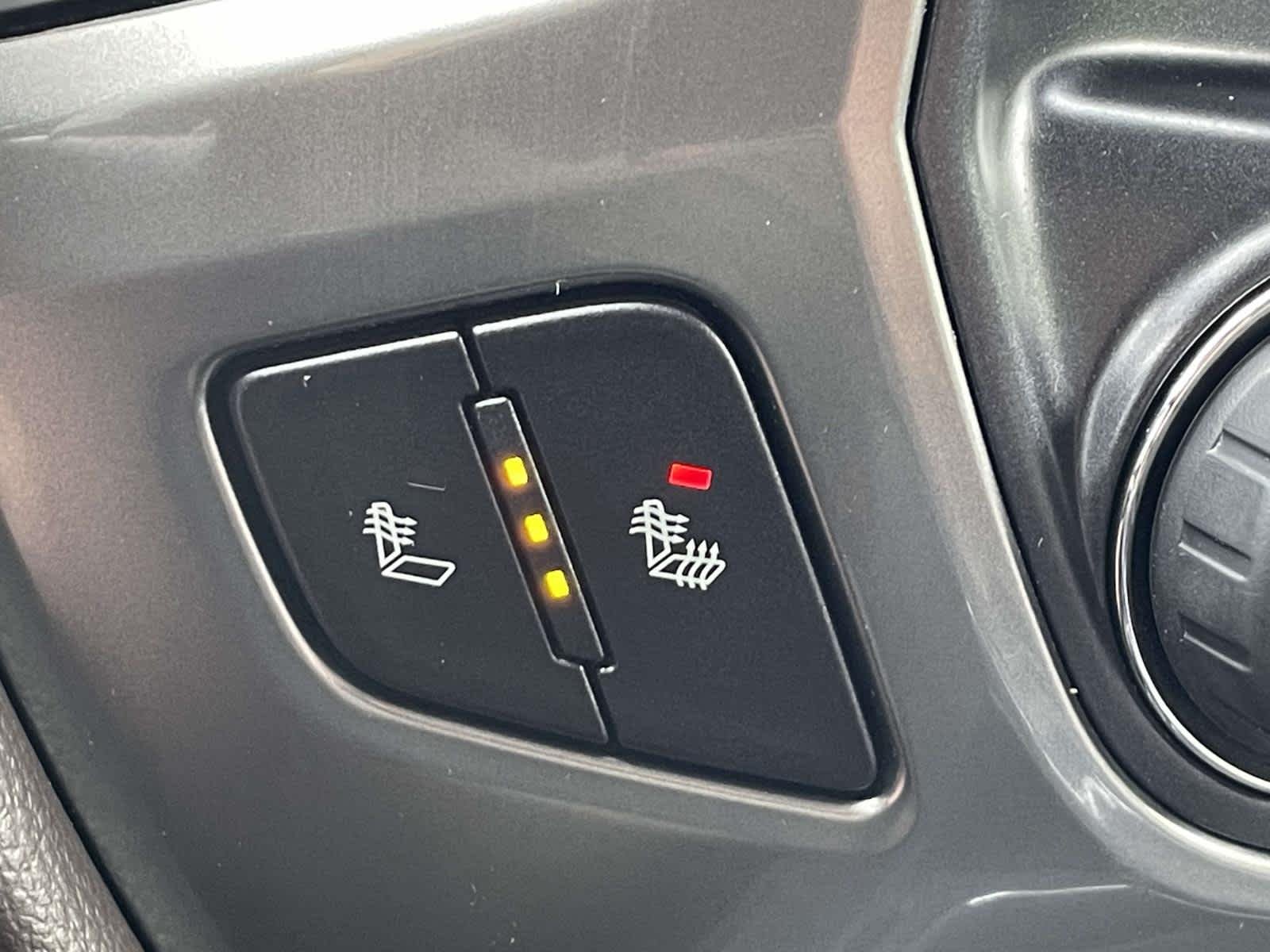 Used 2015 Black Chevrolet LTZ image 28