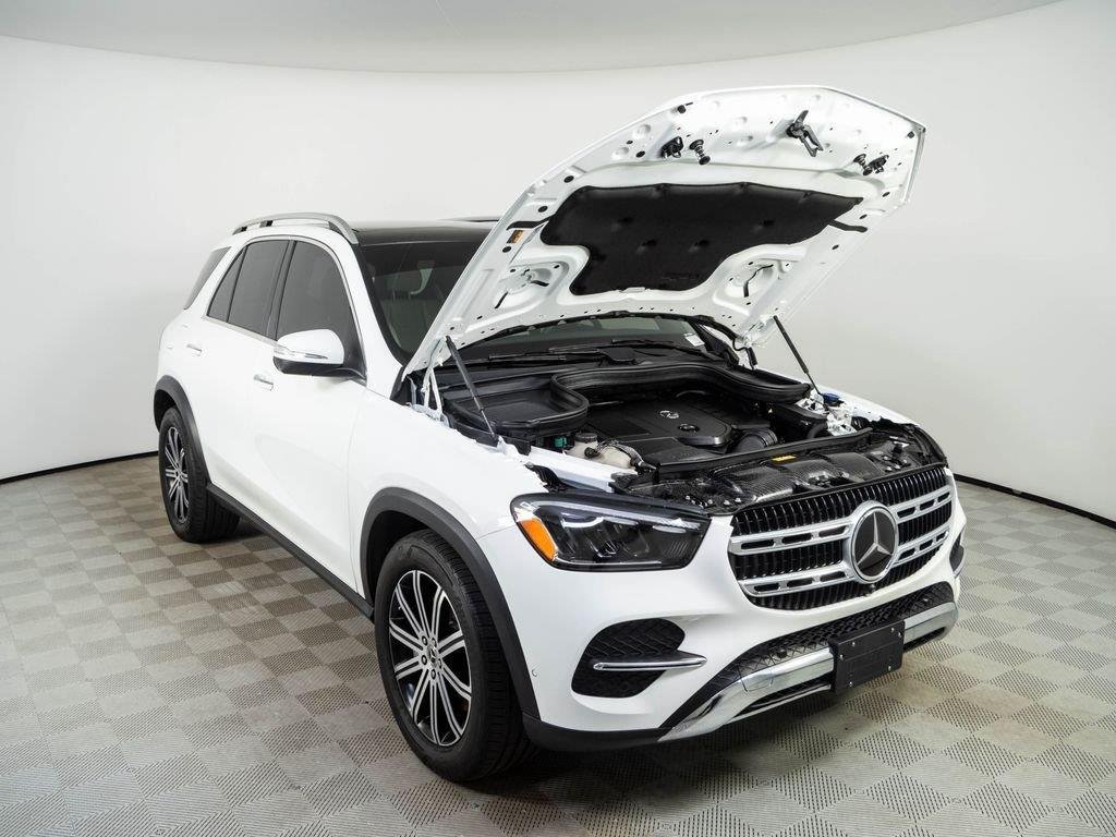 Certified Used 2025 Polar White Mercedes-Benz GLE 450e image 33