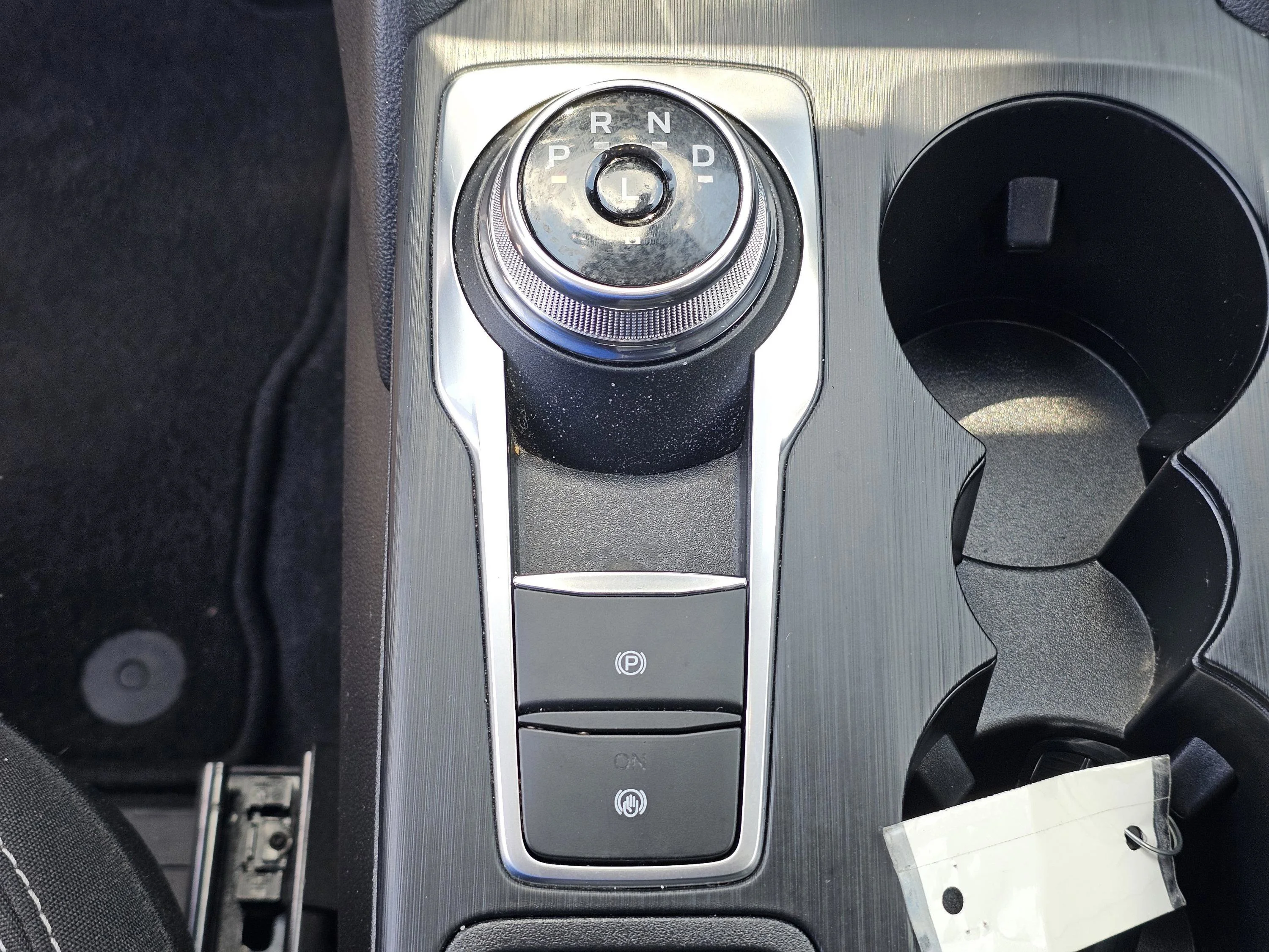 Used 2025 Agate Black Metallic Ford Active image 28