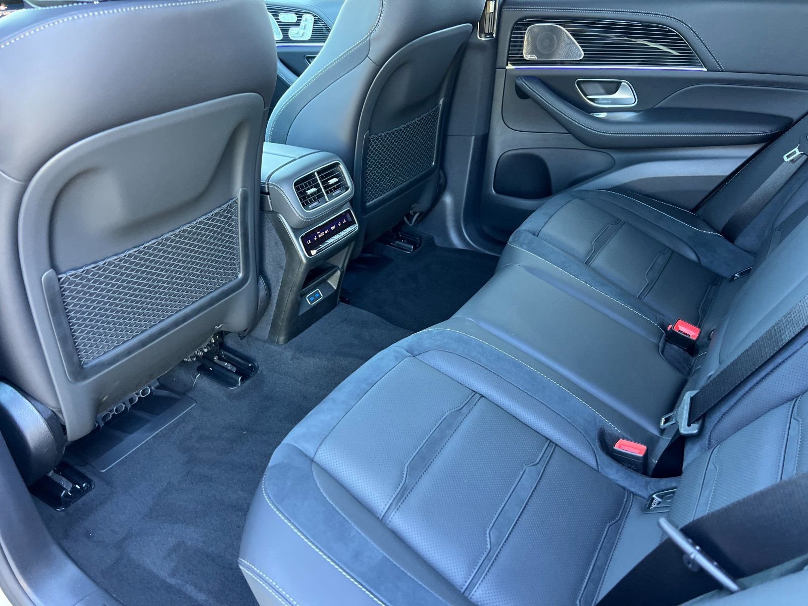 New 2026 Cirrus Silver Metallic Mercedes-Benz 53 AMG® image 4