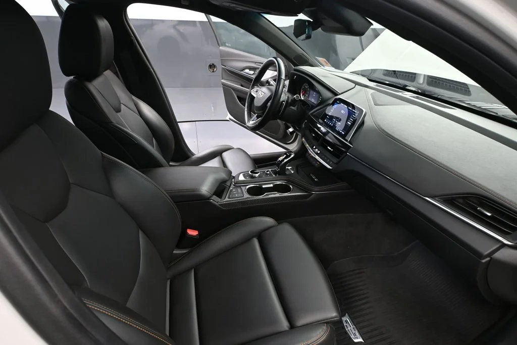 Certified Used 2023 White Cadillac V-Series image 40