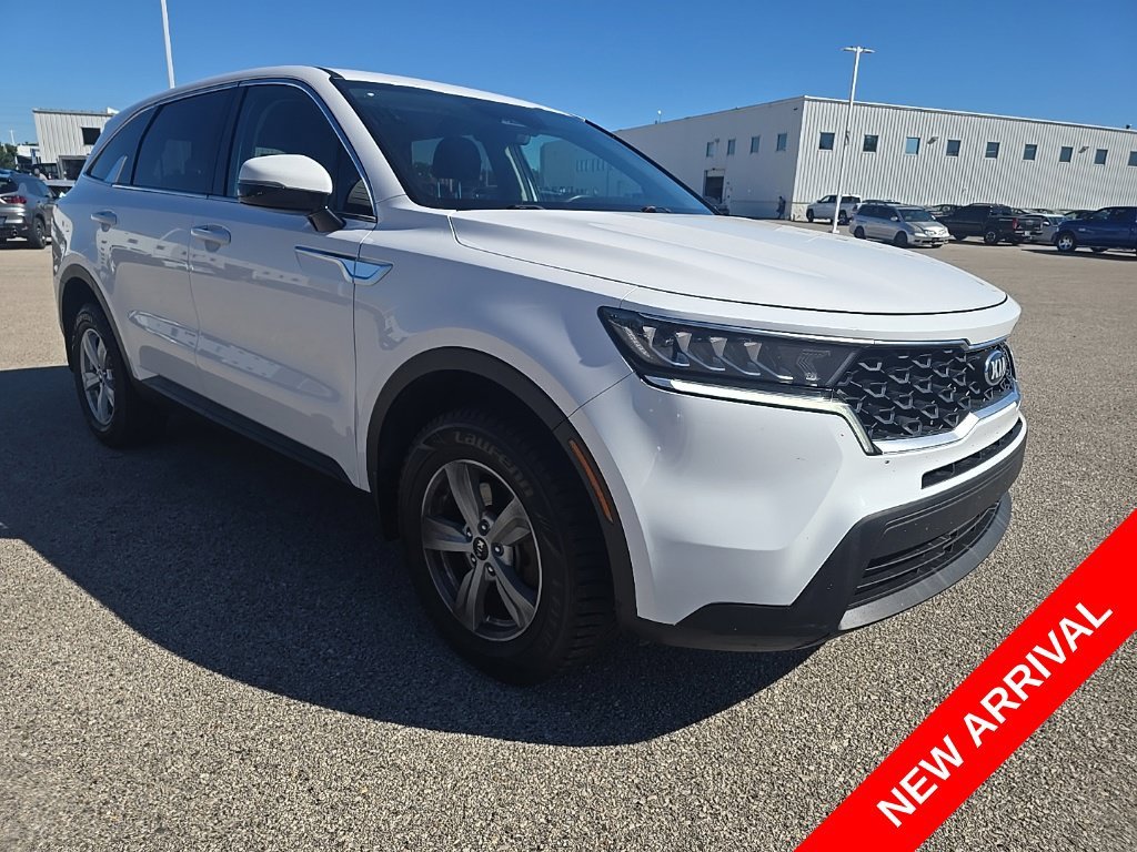 Used 2021  Kia LX image 2