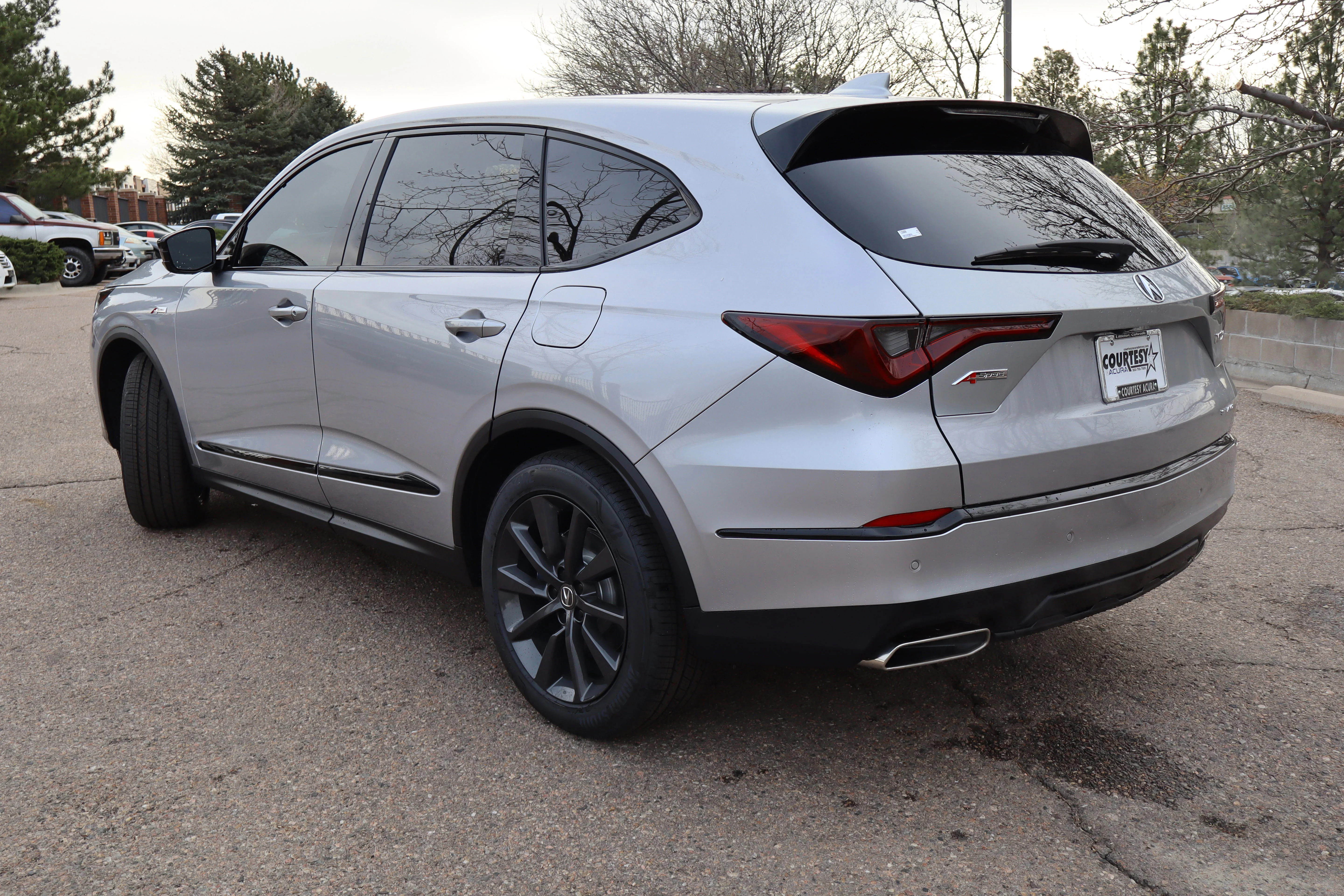 New 2026 Solar Silver Metallic Acura w/A-Spec Package image 4