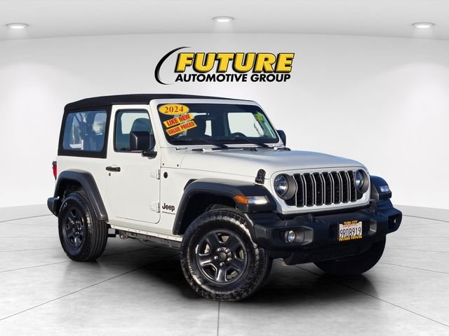 2024 Jeep Wrangler Sport's photo
