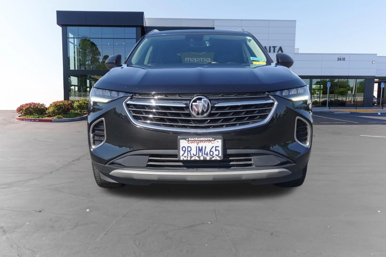 Used 2023 Ebony Twilight Metallic Buick Preferred image 8
