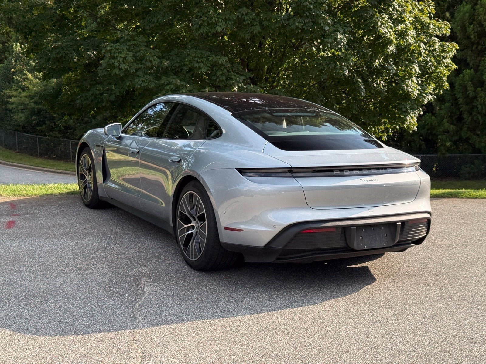Used 2023 Dolomite Porsche  image 3
