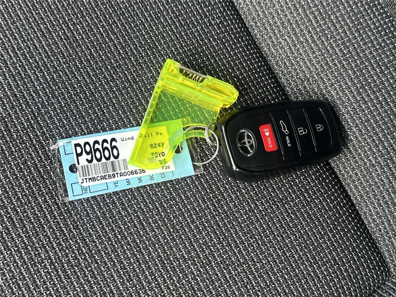 Used 2026 Wind Chill Pearl TOYOTA  image 23