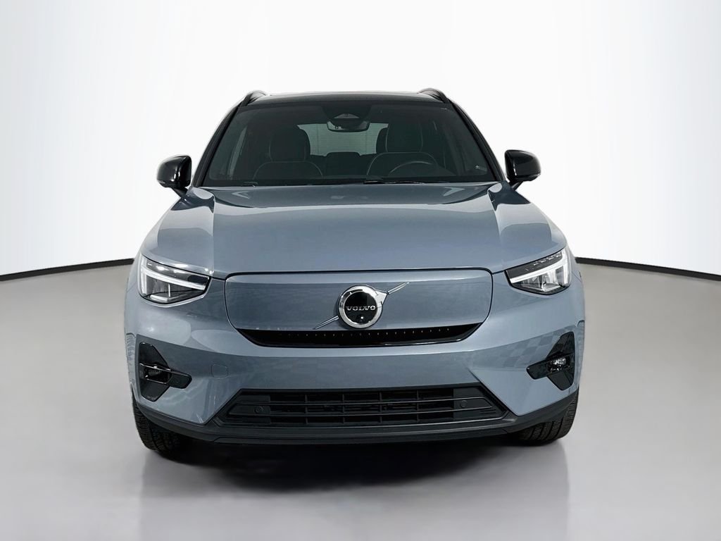 Used 2023 Gray Volvo Twin Plus image 6